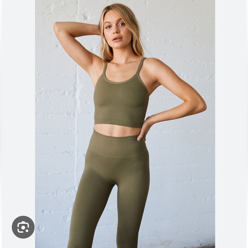 Set Active SET Cactus Body Crop Top and Leggings Medium